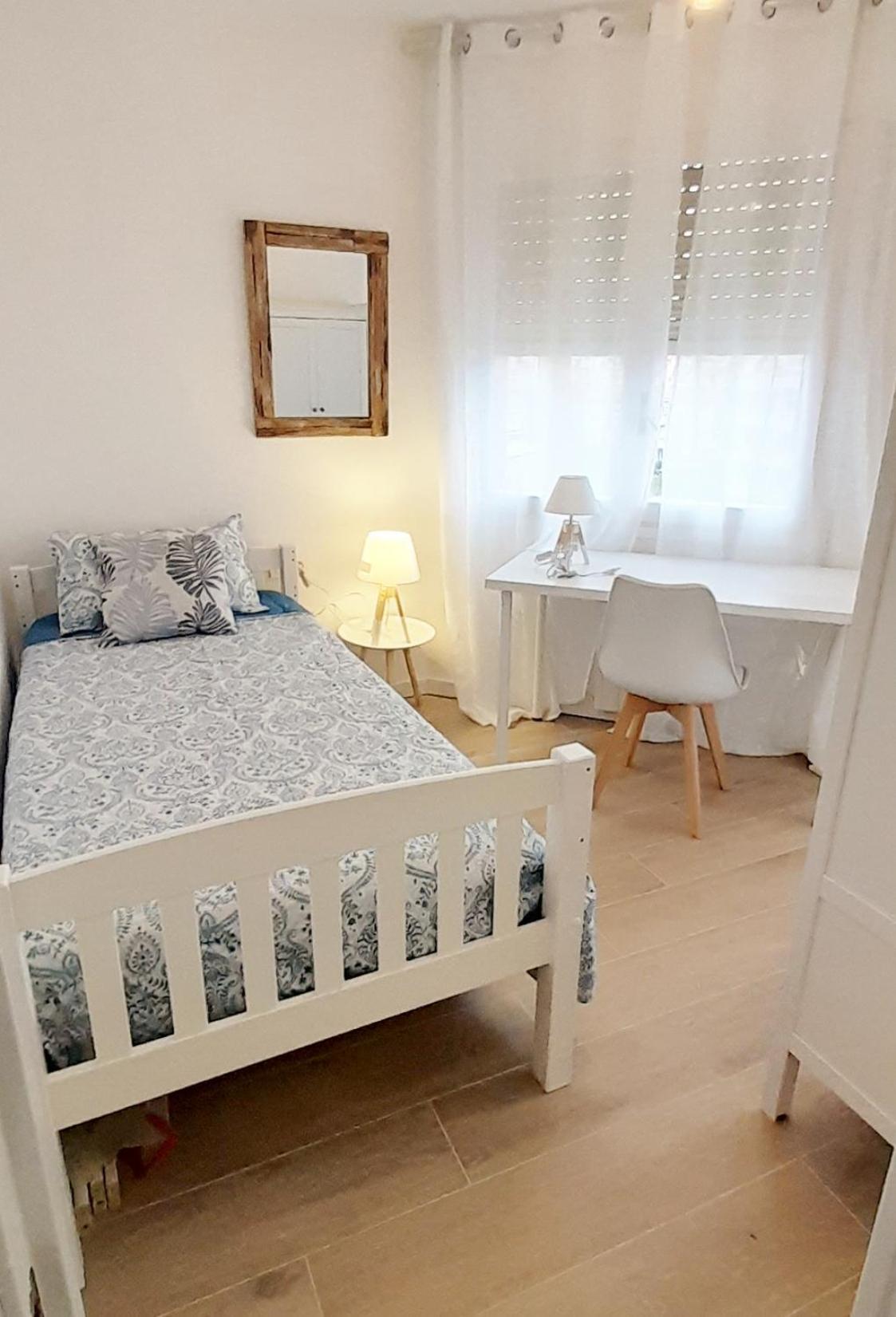 Tarragonaapartments Prim 350 Реус Екстер'єр фото